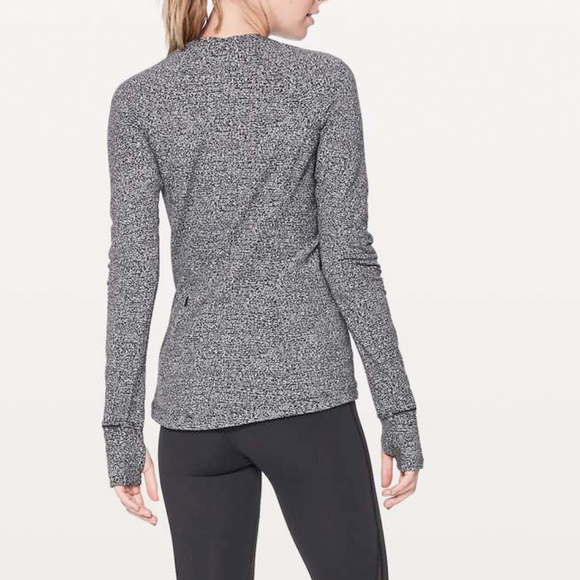 Lululemon Runderful Long Sleeve Size 